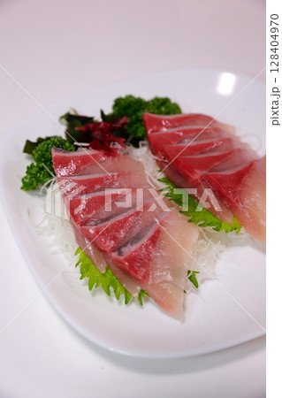 ブリの刺し身 刺身 ブリの刺し身 刺身 128404970