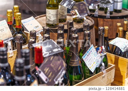 (ワイン・お酒)　店内風景　(お土産/カフェ/スイーツ)　ローズガーデン はな阿蘇美 128414881