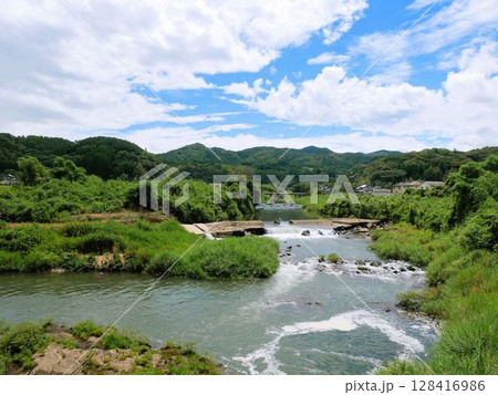 御船川の風景 (熊本県御船町) 御船川の風景 (熊本県御船町) 128416986
