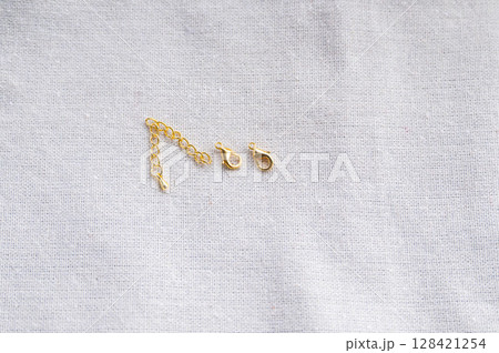 カニカンとチェーン カニカンとチェーン 128421254