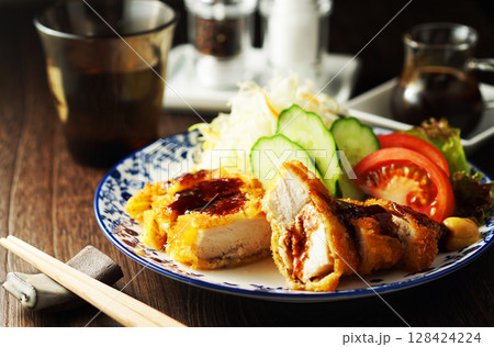 チキンカツ 128424224