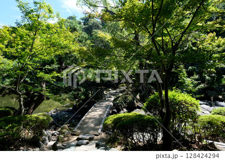 和歌山県和歌山市_和歌山城西之丸庭園1_2024年9月 和歌山県和歌山市_和歌山城西之丸庭園1_2024年9月 128424294
