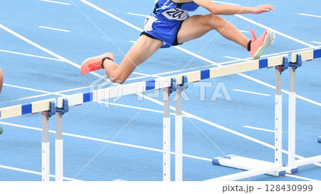 陸上競技 128430999
