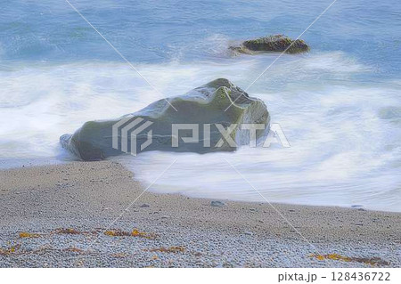 静かに時間が過ぎていく海 静かに時間が過ぎていく海 128436722