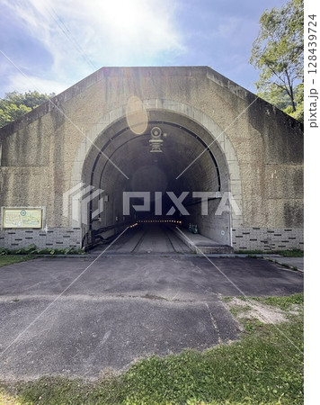 二居ダム_トンネル_見学施設_水力発電 二居ダム_トンネル_見学施設_水力発電 128439724