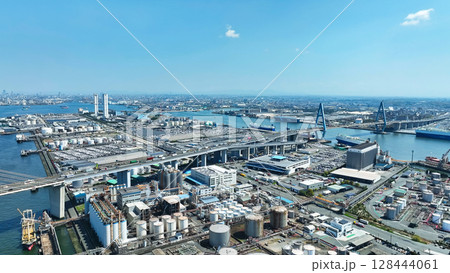 港湾都市の風景空撮 128444061