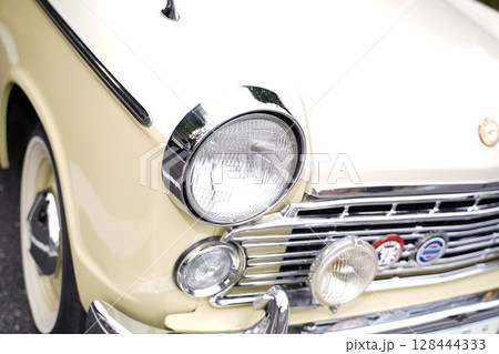 国民的名車 128444333