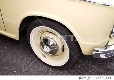 国民的名車 128444334