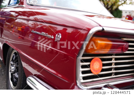 クラシックカー 128444571