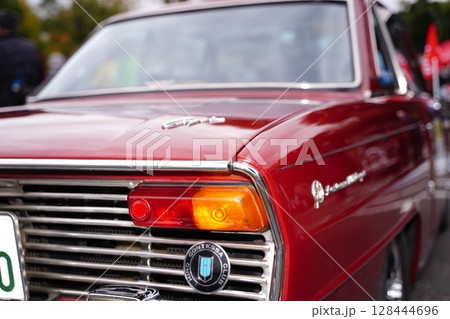 伝説の名車 128444696