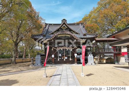 【三津厳島神社】 愛媛県松山市神田町 128445046