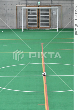フットサル 128445978