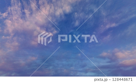 空と雲 128448671