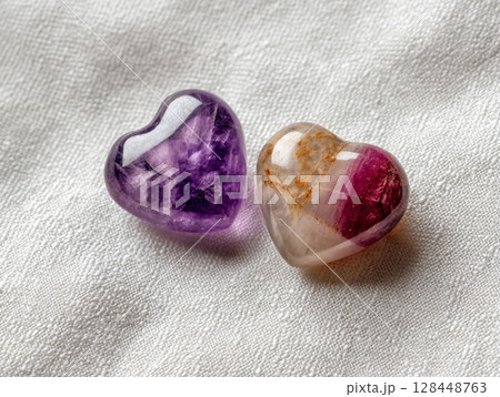 ハート型のカラフルな石 AI画像 ハート型のカラフルな石 AI画像 128448763