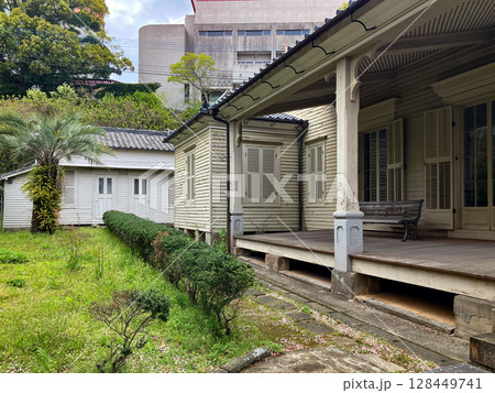 東山手十二番館 128449741