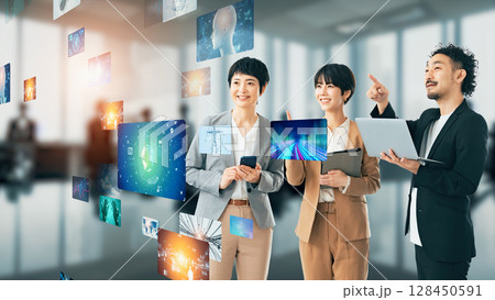 オフィスで立体映像を見るグループ オフィスで立体映像を見るグループ 128450591