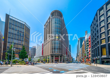 東京　日本橋周辺の風景 128450607