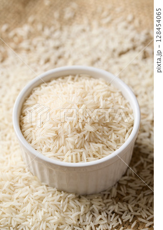 バスマティ米（インディカ米） 128454065