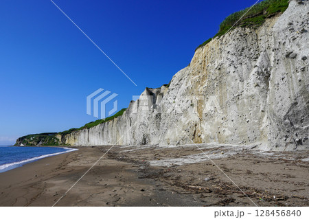 シラフラ（滝瀬海岸・乙部町） 128456840