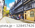 イギリス　チェスターの町並み 128457426