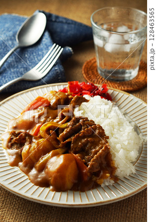 ビーフカレー 128463565