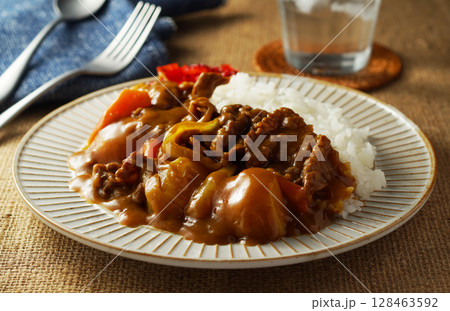 ビーフカレー 128463592