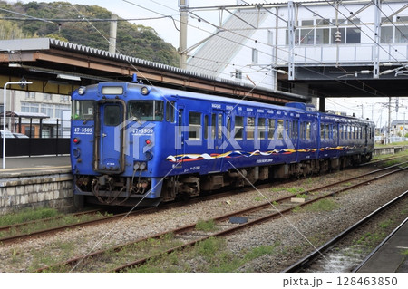 青いキハ47形シーサイドライナー 青いキハ47形シーサイドライナー 128463850