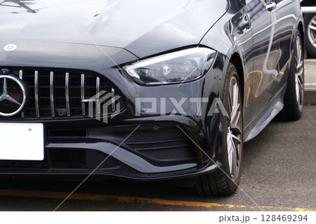 輸入車イメージ メルセデスベンツC AMGのフロントマスク 輸入車イメージ メルセデスベンツC AMGのフロントマスク 128469294