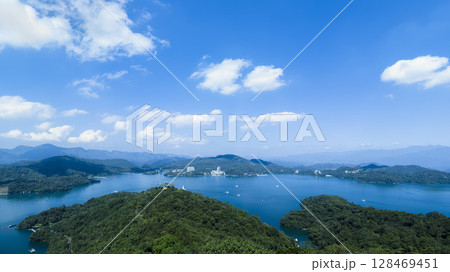 台湾・青空に映える日月潭 パノラマ / Sun Moon Lake, Taiwan 台湾・青空に映える日月潭 パノラマ / Sun Moon Lake, Taiwan 128469451