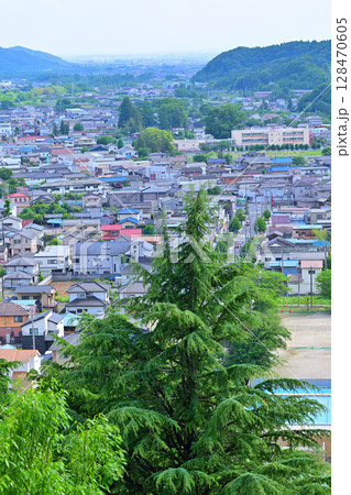 嘉多山公園　展望台からの眺め　街並みの風景　栃木県佐野市 128470605