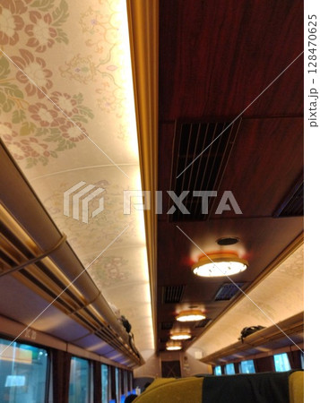 観光列車あをによし 128470625