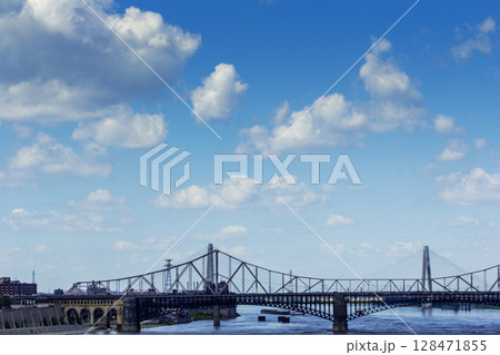 Eads, Martin Luther King and Stan Musial Veterans Bridges over the Mississippi River, St. Louis, Missouri Eads, Martin Luther King and Stan Musial Veterans Bridges over the Mississippi River, St. Louis, Missouri 128471855