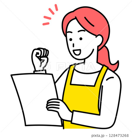 書類を見て喜ぶエプロン姿の女性 書類を見て喜ぶエプロン姿の女性 128473268