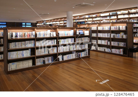 図書館 公共施設 図書館 公共施設 128476465