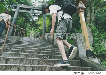 inbound tourist 128476646