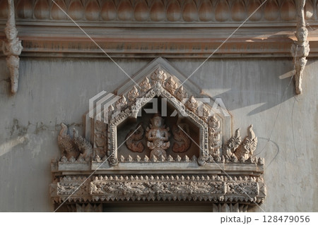 パトゥーサイ パトゥーサイ 128479056