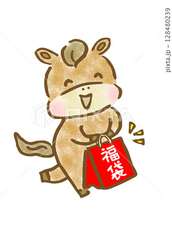 笑顔で福袋を持つ可愛い馬の年賀用手描きイラスト 128480239