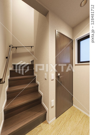 階段 階段 128481712