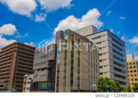 【京都風景】五条通りの空とビル群(河原町五条から堀川五条まで) 【京都風景】五条通りの空とビル群(河原町五条から堀川五条まで) 128486128