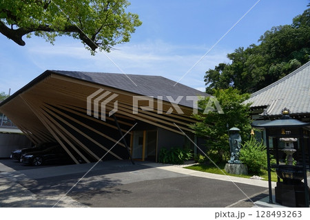 6月横浜762歓成院庫裡・隈研吾再建 6月横浜762歓成院庫裡・隈研吾再建 128493263