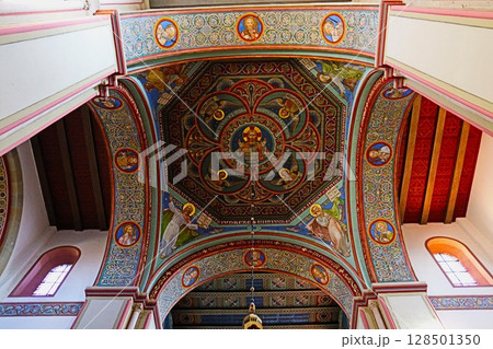 ドイツ・ヒルデスハイム、聖ゴドハルト教会 128501350