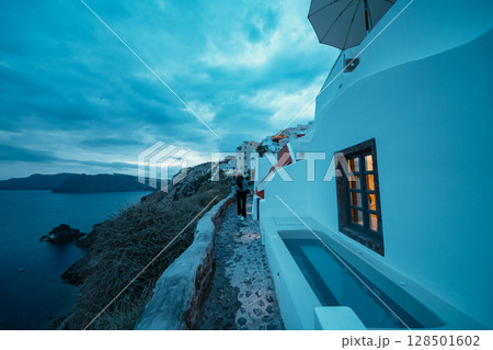 ギリシャのサントリーニ島の美しい風景 128501602