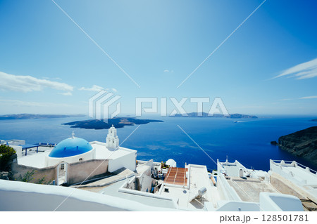 ギリシャのサントリーニ島の美しい風景 128501781