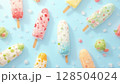 ポップで涼しげな可愛いアイスキャンディー 128504024