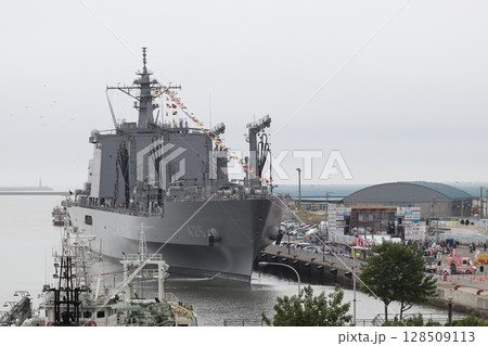 ましゅう型補給艦 128509113