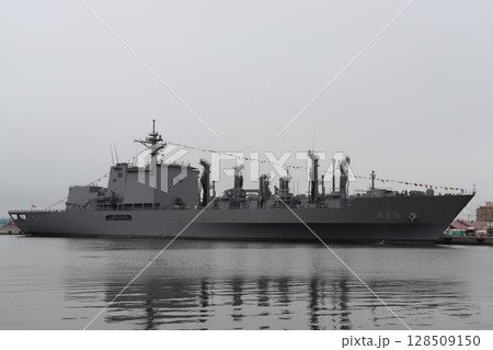 ましゅう型補給艦 128509150