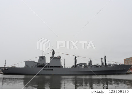 ましゅう型補給艦 ましゅう型補給艦 128509180