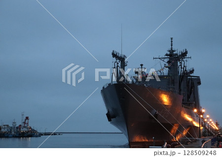 ましゅう型補給艦 128509248