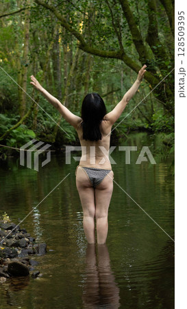 Woman in Natural Harmony 128509395