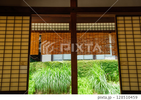 古民家のすだれ 128510459